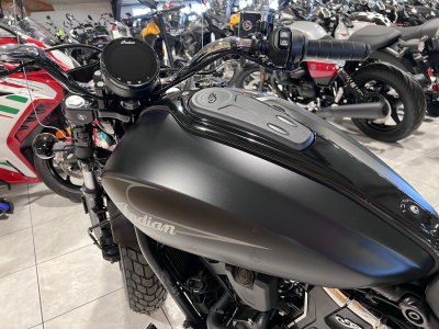 Indian Super Scout 1250 Ltd + Tech Black Smoke w/ graphics