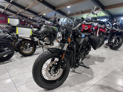 Indian Super Scout 1250 Ltd + Tech Black Smoke w/ graphics