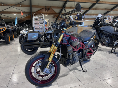 Indian FTR 1200 R CARBON