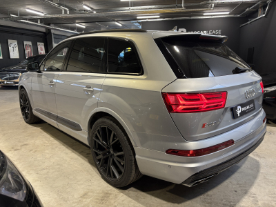 Audi SQ7 4.0 TDI /7SITZ/PANO/22/AHK/VOLL