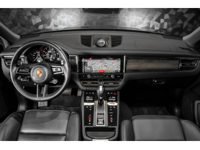 Porsche Macan III GTS