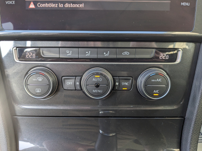 Volkswagen Golf 1.0 TSI CARPLAY APS AV+ARR BLUETOOTH