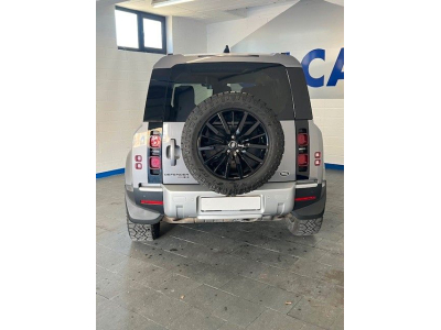 Land-Rover Defender 110 SE 3.0 P400 - AHK - Panorama- kamera-20