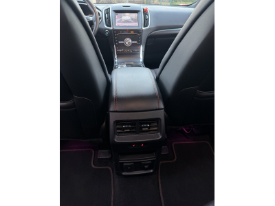 Ford Edge 2.0 EcoBlue 238 Bi-Turbo 4x4 ST-Line Auto
