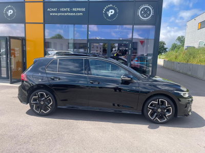 Volkswagen Golf GOLF 8 2.0 TDi/ FACELIFT/R-Line / 150CV/DSG/TO/360°/LED/