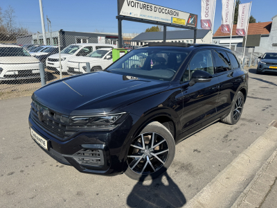 Volkswagen Touareg 3.0 TDI R-line FULL BLACK