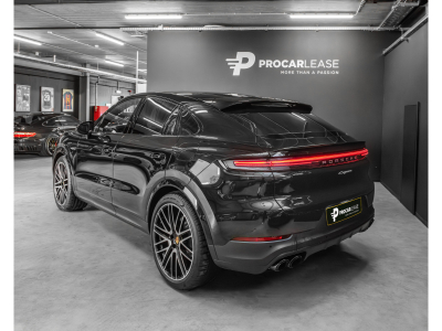 Porsche Cayenne Coupe FACELIFT E-Hybrid / PANORAMA / ACC / 360° / CHRONO