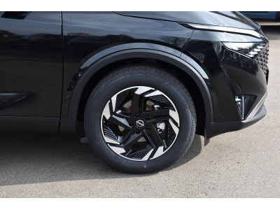 Nissan Qashqai 1.3 DIG-T MHEV Xtronic N-Connecta+