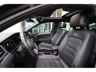 Volkswagen Tiguan 2.0TDI/R-LINE/4 Motion/PANO/HUD/20/AHK/360°/Leder