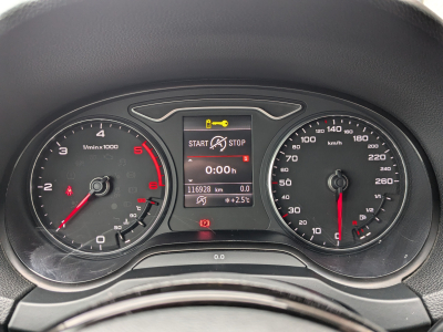 Audi A3 1.6 TDI XENON APS AV/AR GPS BLUETOOTH