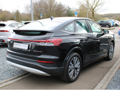 Audi Q4 e-tron 40 HEAD UP CUIR NAVI 1 HAND AUTONOMIE +- 500KM