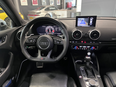 Audi RS3 Sportback 2.5 TFSi Quattro S-Tronic/19/ECHAPPEMENT CLAPET/ PANO/ CARBONE/