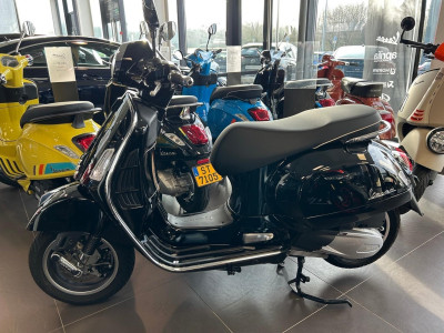 Vespa GTS 300 Super