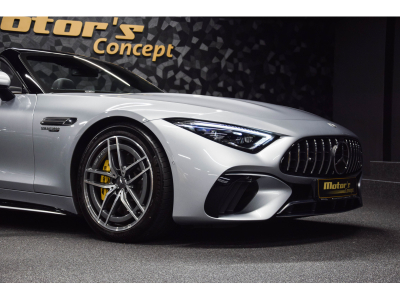 Mercedes-Benz SL 63 AMG 4 MATIC +