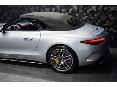 Mercedes-Benz SL 63 AMG 4 MATIC +