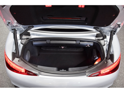 Mercedes-Benz SL 63 AMG 4 MATIC +