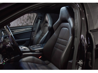 Porsche Panamera Turbo V8