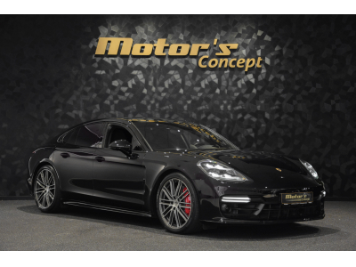 Porsche Panamera Turbo V8