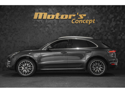 Porsche Macan S