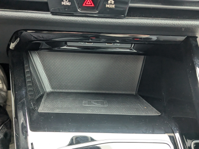 Volkswagen Golf 1.5 eTSI R-LINE CARPLAY LED SIEG / VOL CHAUF GPS