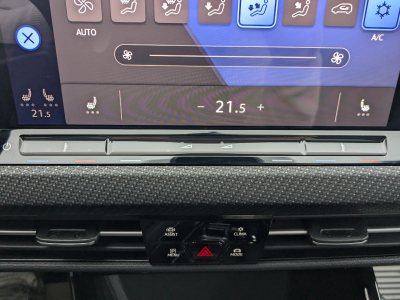 Volkswagen Golf 1.5 eTSI R-LINE CARPLAY LED SIEG / VOL CHAUF GPS