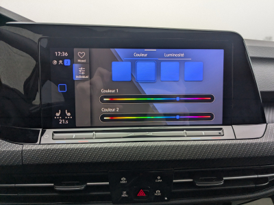 Volkswagen Golf 1.5 eTSI R-LINE CARPLAY LED SIEG / VOL CHAUF GPS