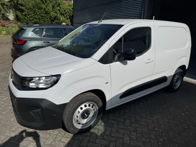 Opel Combo L1H1 AT 130 Navy/Kamera/Holzboden