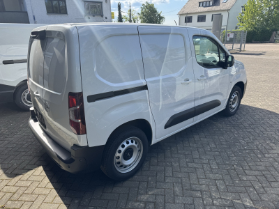 Opel Combo L1H1 AT 130 Navy/Kamera/Holzboden