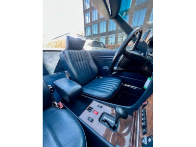 Mercedes-Benz SL 560 R107- top Zustand - 2 HAND