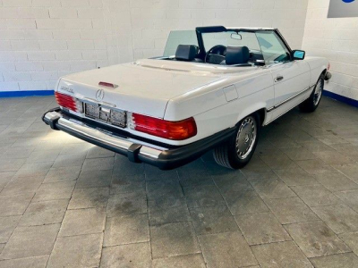 Mercedes-Benz SL 560 R107- top Zustand - 2 HAND