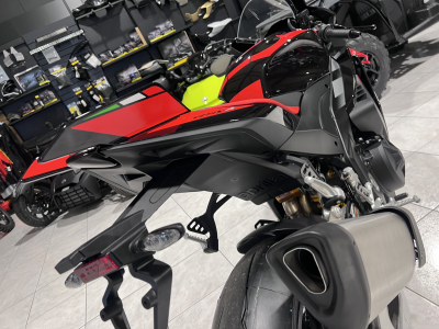 Aprilia RSV4 1100 FACTORY