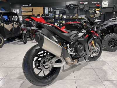 Aprilia RSV4 1100 FACTORY