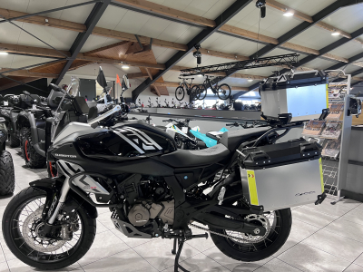 QJ Motor SRT 600 SX TOURING