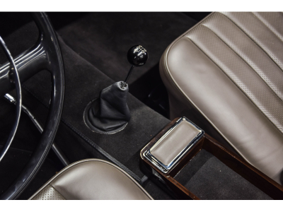 Mercedes-Benz SL 230 PAGODE - 1964