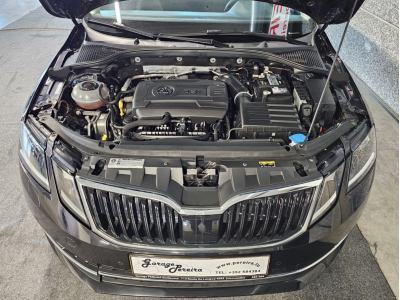 Skoda Octavia 1.8 TSI STYLE LED NAVI 1 HAND