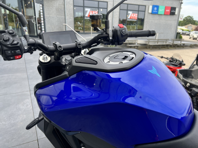 Yamaha MT-09 