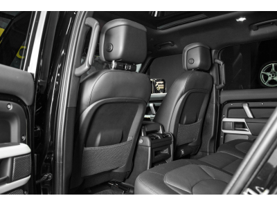 Land-Rover Defender P400 X- Dynamic