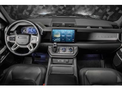 Land-Rover Defender P400 X- Dynamic