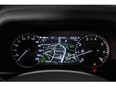 Land-Rover Defender P400 X- Dynamic