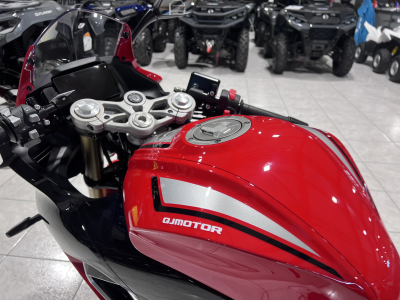 QJ Motor SRK 125 R