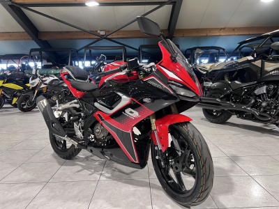 QJ Motor SRK 125 R