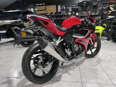 QJ Motor SRK 125 R