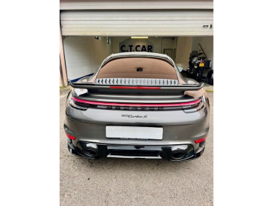 Porsche 992 911 Turbo S Coupé  LIFT|KAM|CERAMICIPano VOLL -1Hand