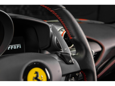 Ferrari F8 Tributo V8 Biturbo - ROSSO CORSA