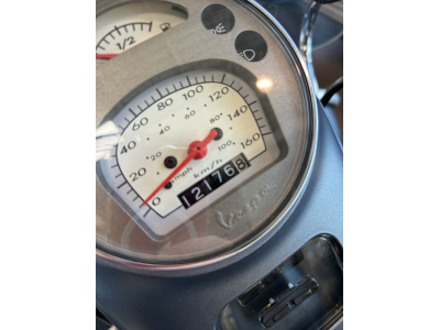 Vespa Faro Basso SEI GIORNI 300