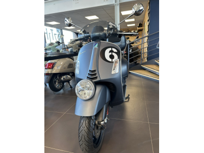 Vespa Faro Basso SEI GIORNI 300