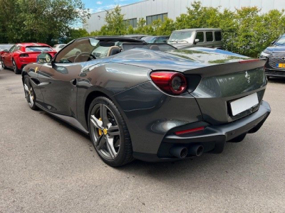 Ferrari Portofino 3.9 T V8 M DCT/Maintenance 7Jahre/1Hand