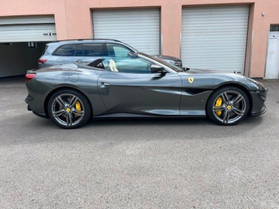 Ferrari Portofino 3.9 T V8 M DCT/Maintenance 7Jahre/1Hand