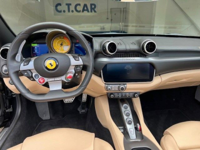 Ferrari Portofino 3.9 T V8 M DCT/Maintenance 7Jahre/1Hand