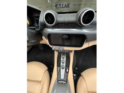 Ferrari Portofino 3.9 T V8 M DCT/Maintenance 7Jahre/1Hand